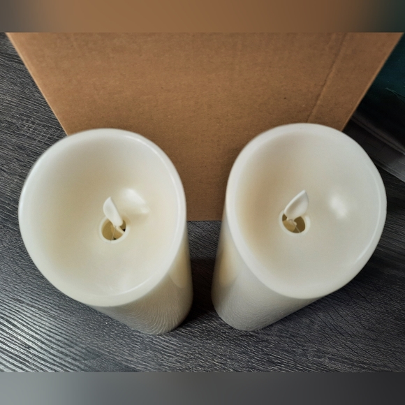 Homemory 9x3" Dancing Flame Flameless Candle Set of 2 - Picture 7 of 13